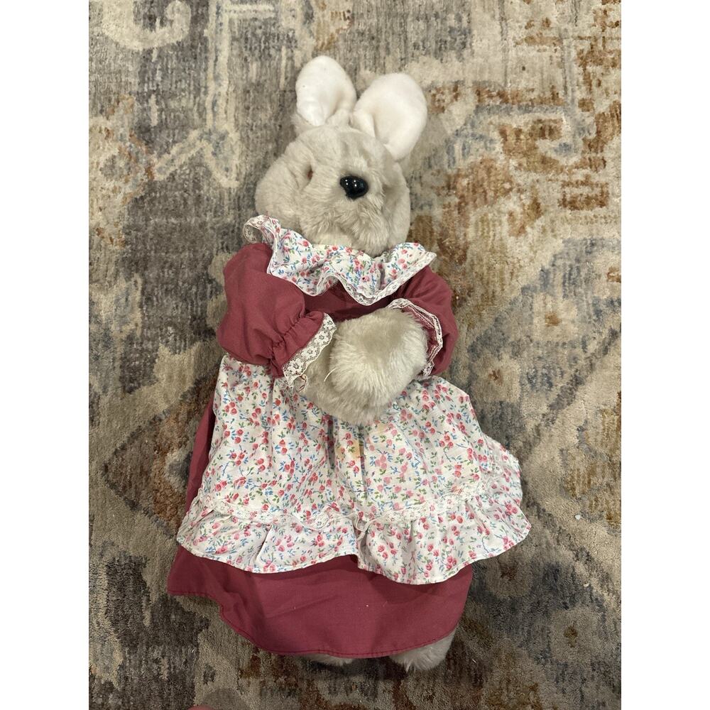 Vtg 1986 Country Cottage Bunny Rabbit Chadwick-Miller Plush Stuffed 19” Easter